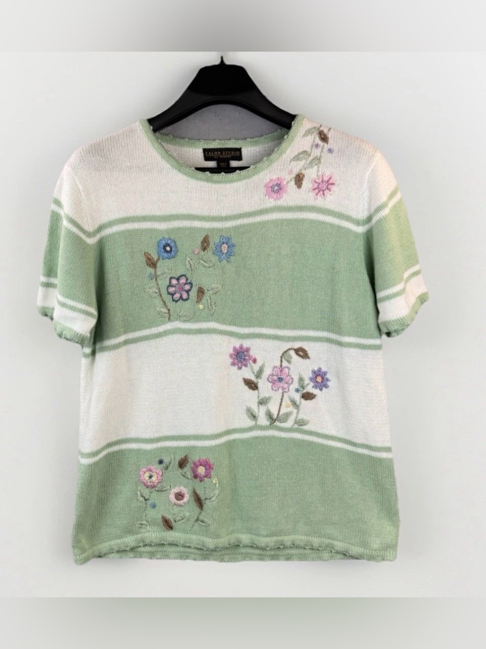 Vintage Women's Salon Studio Sweater Large Cottagecore Embroidered Grandmacore